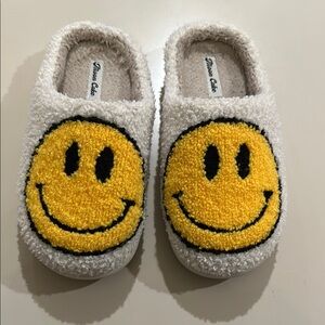 Kids White and Yellow Smiley Face Slippers